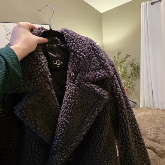 UGG Gertrude Teddy Sherpa Coat Size Small - Picture 4 of 16